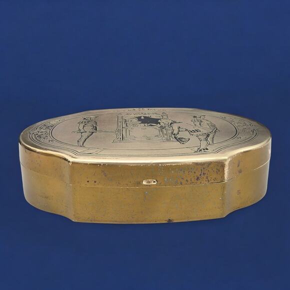 1920s Schraffts Empty Antique Candy Hinged Tin Etched Queen Court-Carry Carriage - Picture 4 of 14